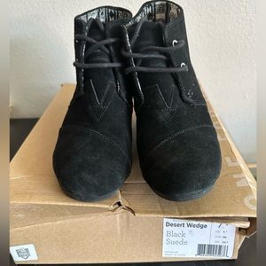 Women’s Toms booties